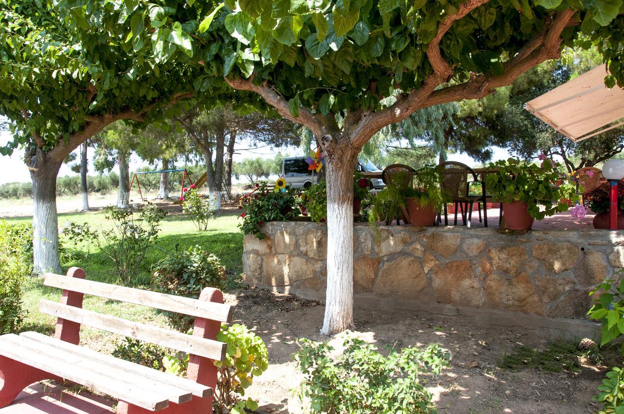 Apartments Hotel Alexandros 아르쿠디 외부 사진